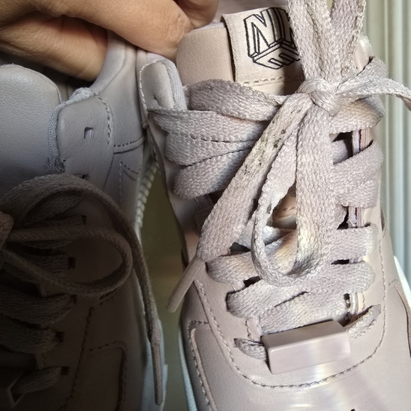 Pink Nikes - Picture 3 of 5